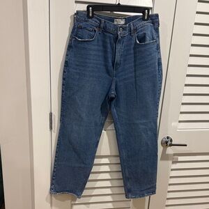 Abercrombie & Fitch Light Blue Ultra High Rise Ankle Straight Jeans